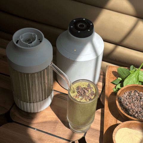 Chocolate Spinach Smoothie – Beast Health Canada