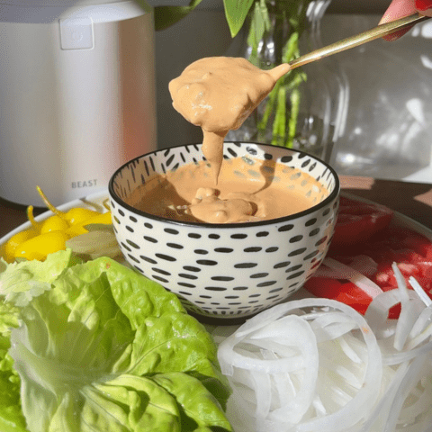 Caramelized Onion Burger Sauce – Beast Health Canada