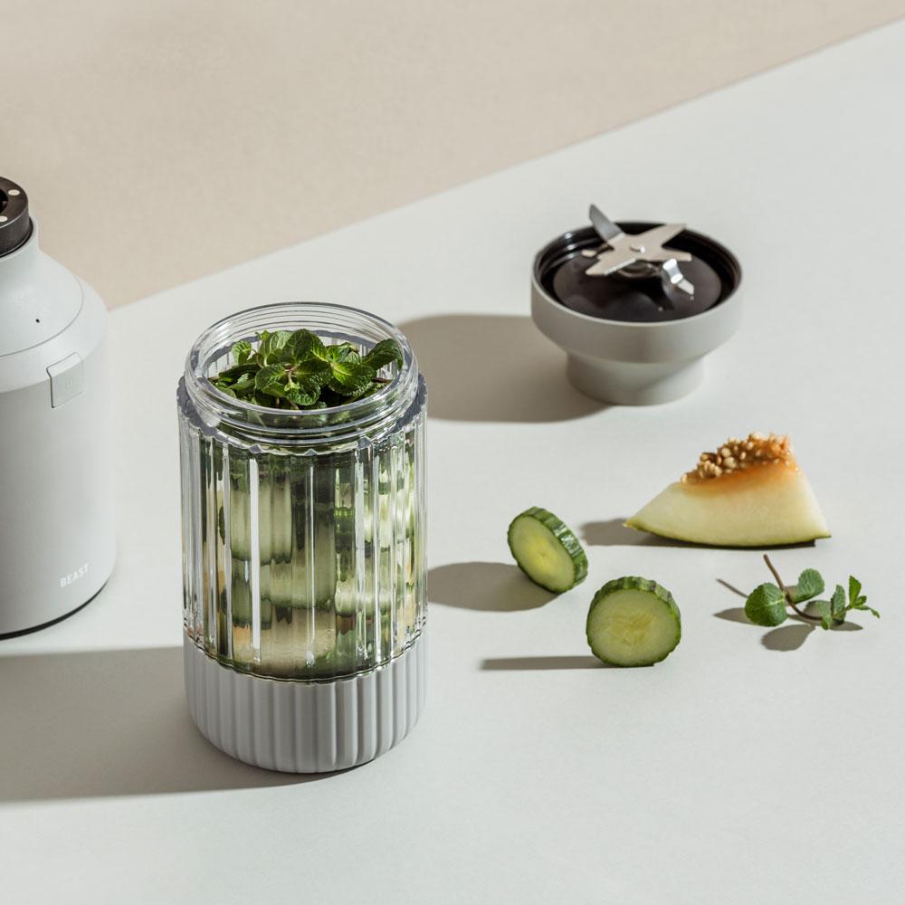Beast Health Blending Vessel + Storage Lid | Pebble Grey